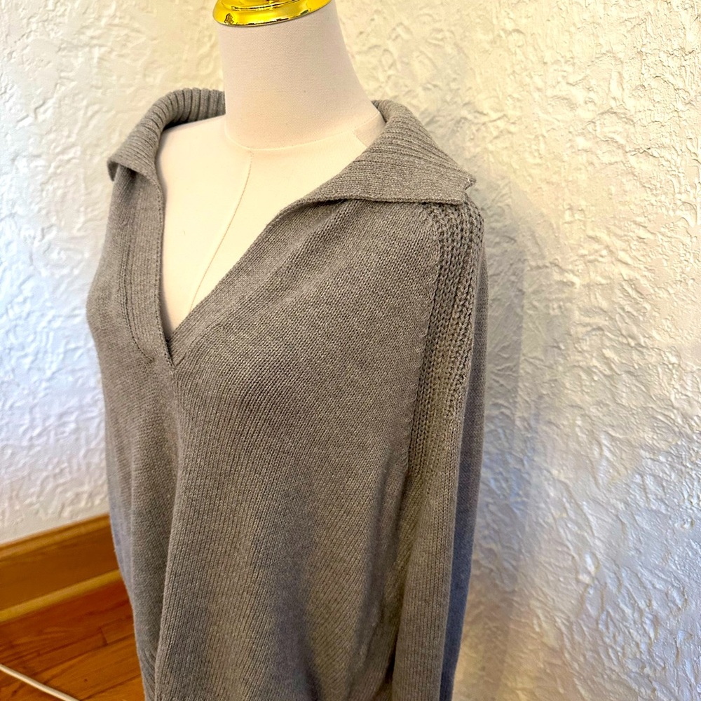 ABERCROMBIE & FITCH new comfy soft sweater never worn size L